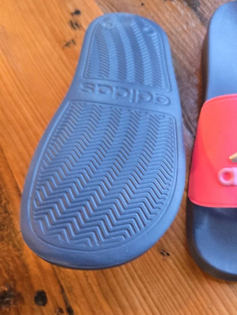 adidas Kids Neon Pink and Navy Slide Sandals Nwt Sz 6 Kids Women